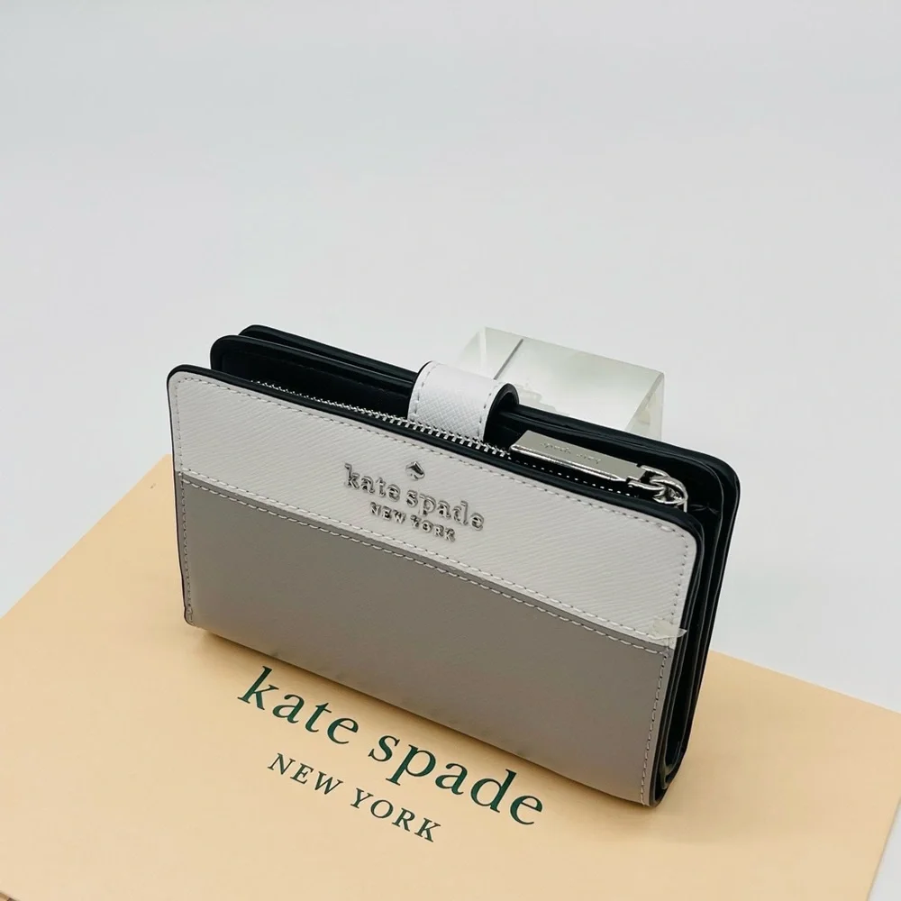 Kate Spade Medium Colorblock Compact Bifold Wallet - Picture 4 of 9